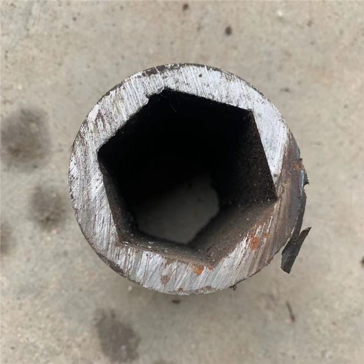 冷拔鋼管小口徑厚壁精密管套筒鋼管精密無縫碳素鋼管