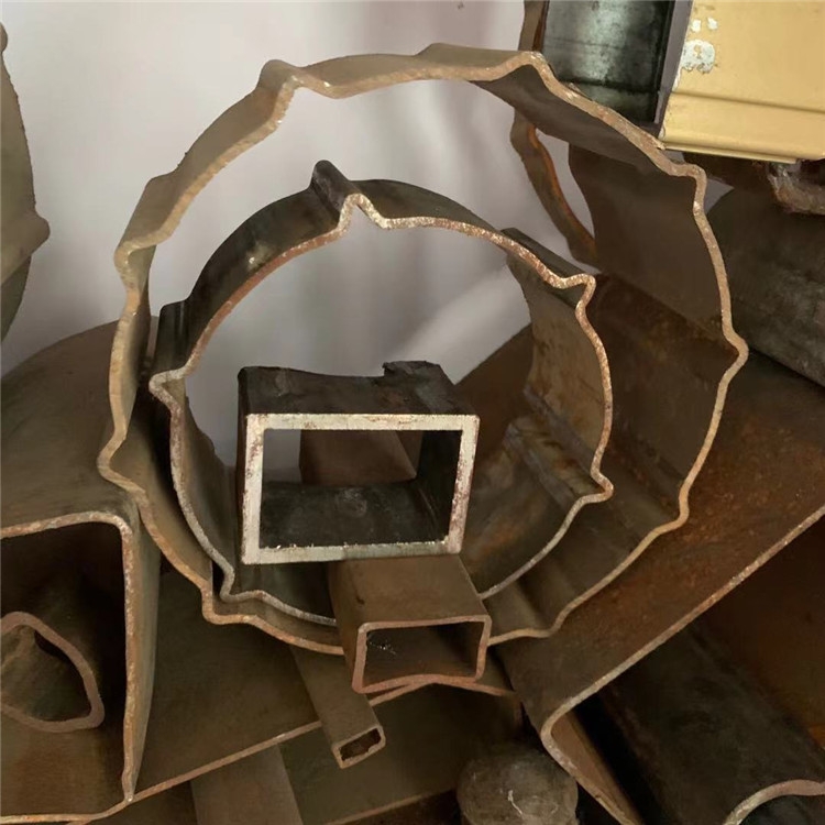 揚州異型無縫鋼管外圓內(nèi)方管 精軋光亮異形鋼管廠家